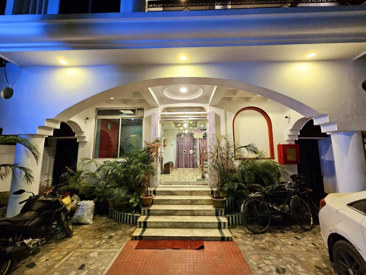 Hotel Vishal Siliguri Bagian luar foto