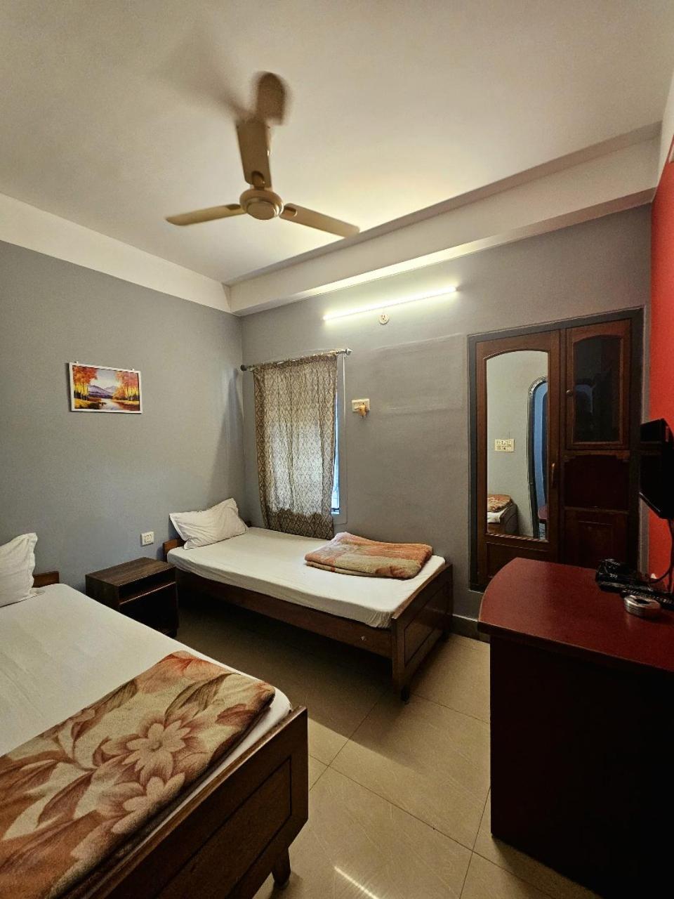 Hotel Vishal Siliguri Bagian luar foto
