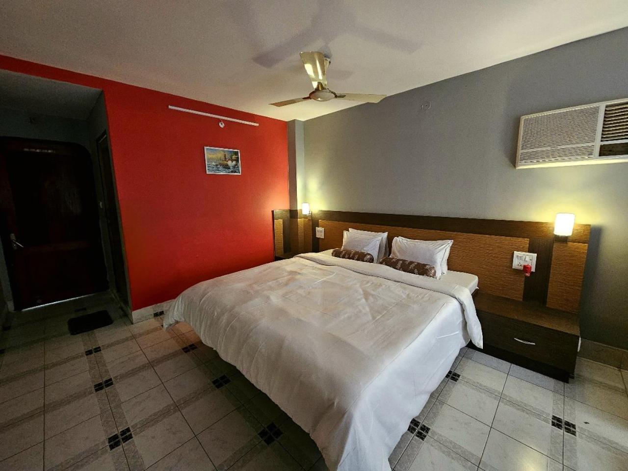 Hotel Vishal Siliguri Bagian luar foto