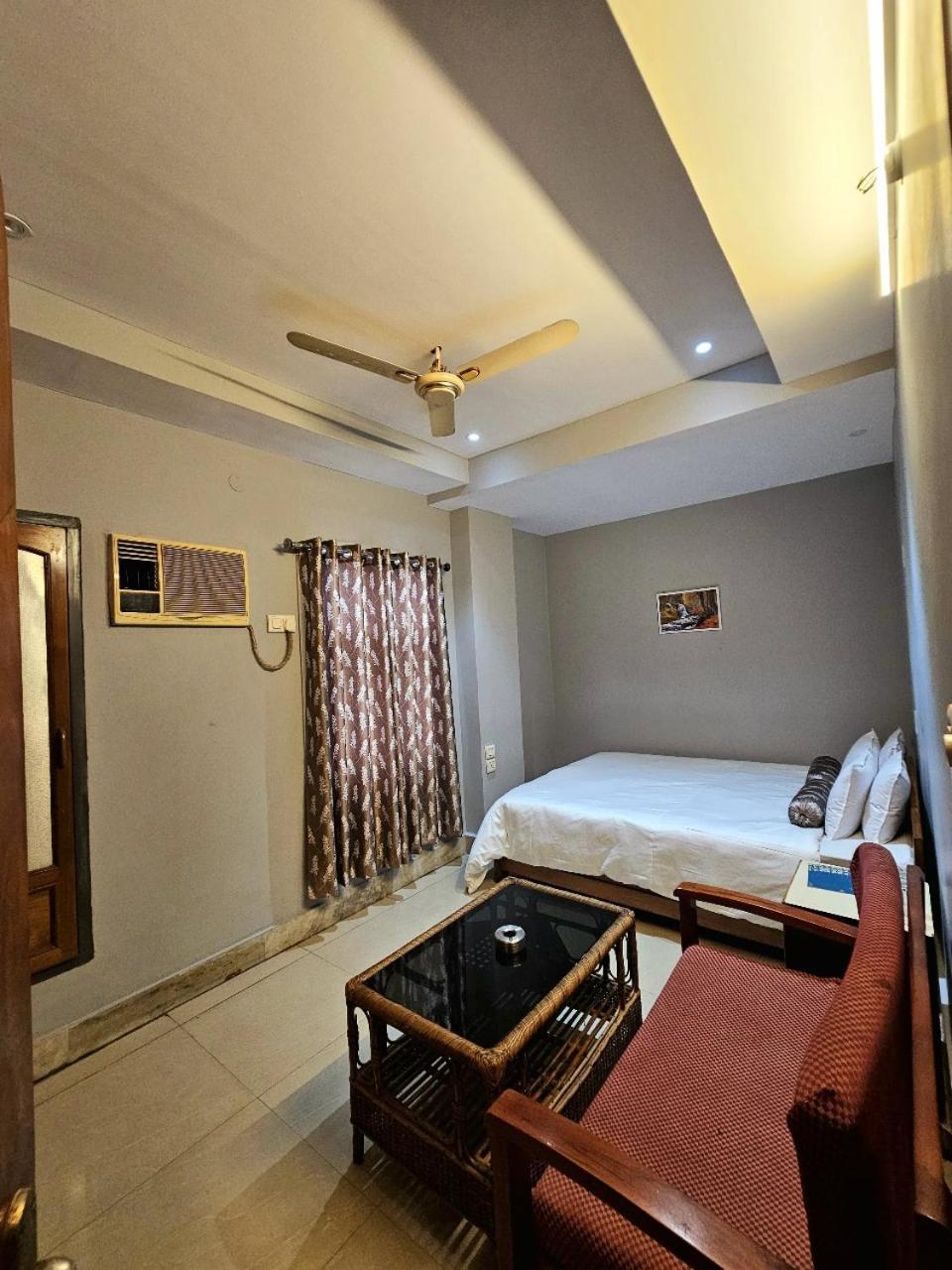 Hotel Vishal Siliguri Bagian luar foto